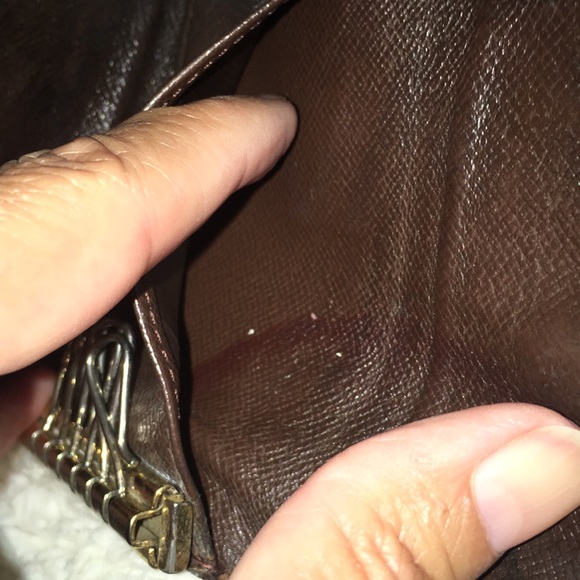 Louis Vuitton Damier Ebene Key Keeper Case - Picture 10 of 11